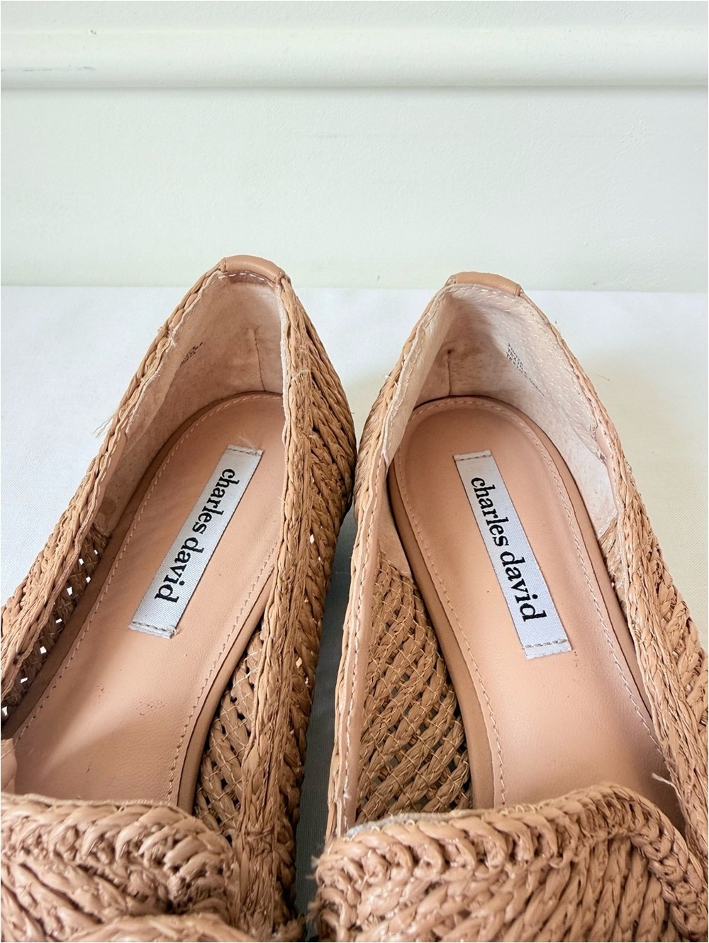 Charles David Woven Raffia Bow Loafers Beige Tan Slip On Flats Women's 10M - Picture 9 of 9